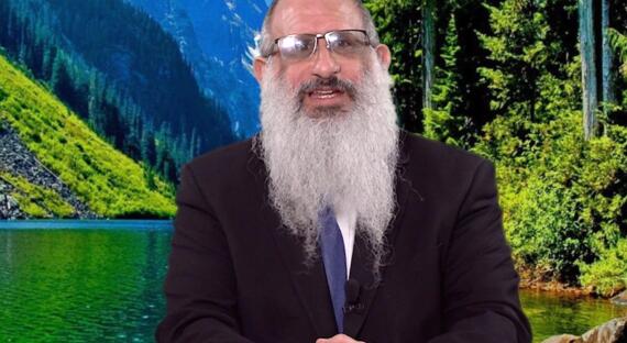 Hlavný rabín ŽNO BA Baruch Mayers o mesiaci Nissan